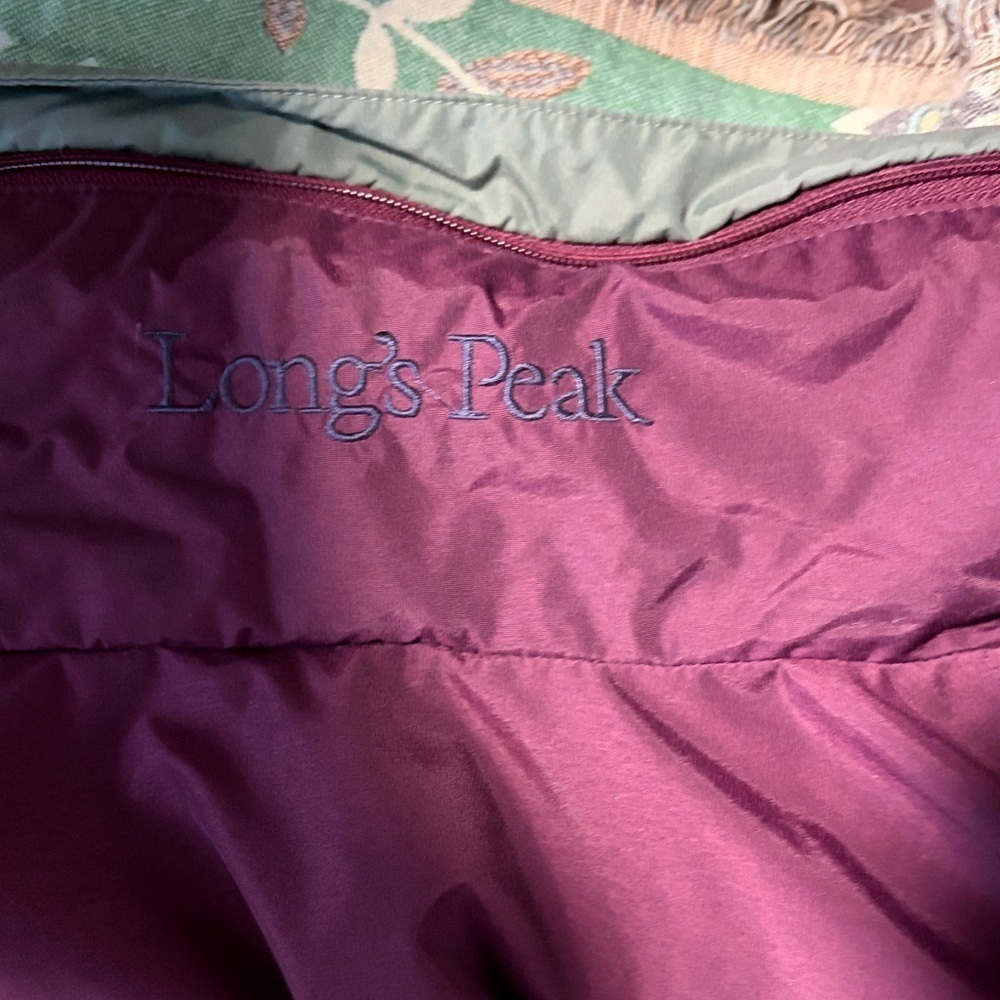 Columbia Women's Deep Burgundy and Forest Green Ski Jacket - Picture 13 of 13